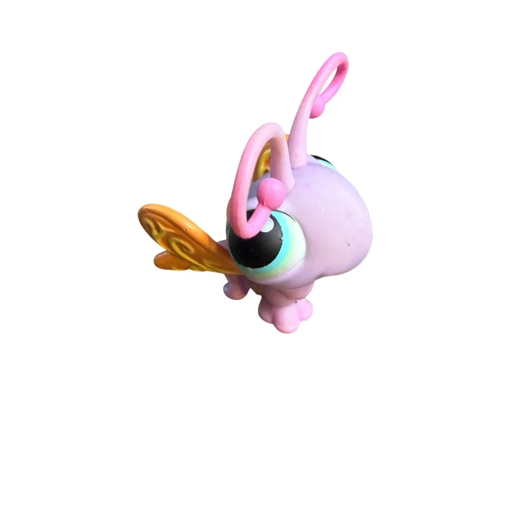 Hasbro Littlest Pet Shop #2437 Purple Butterfly Orange Wings‎ Teal Eyes LPS Toy